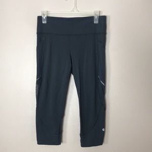 Lululemon cropped workout leggings